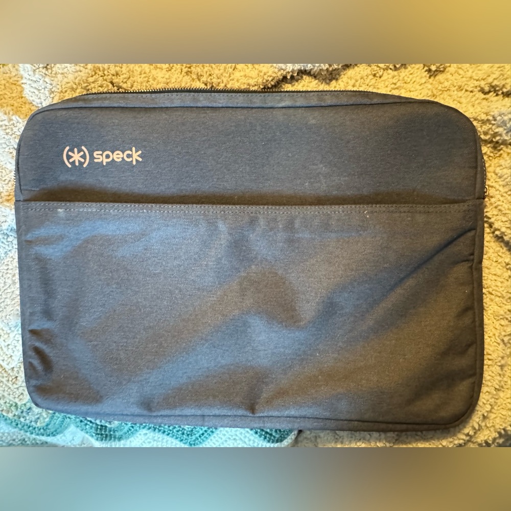 Speck Black and Gray Laptop Sleeve